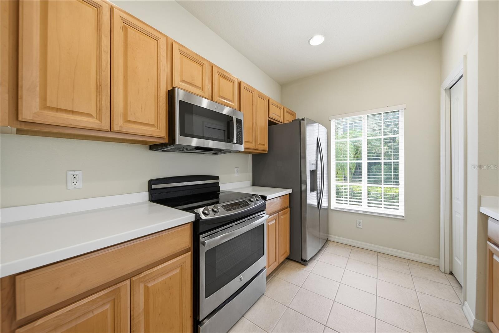 THE TWNHMS AT LIGHTHOUSE COVE IV - Residential