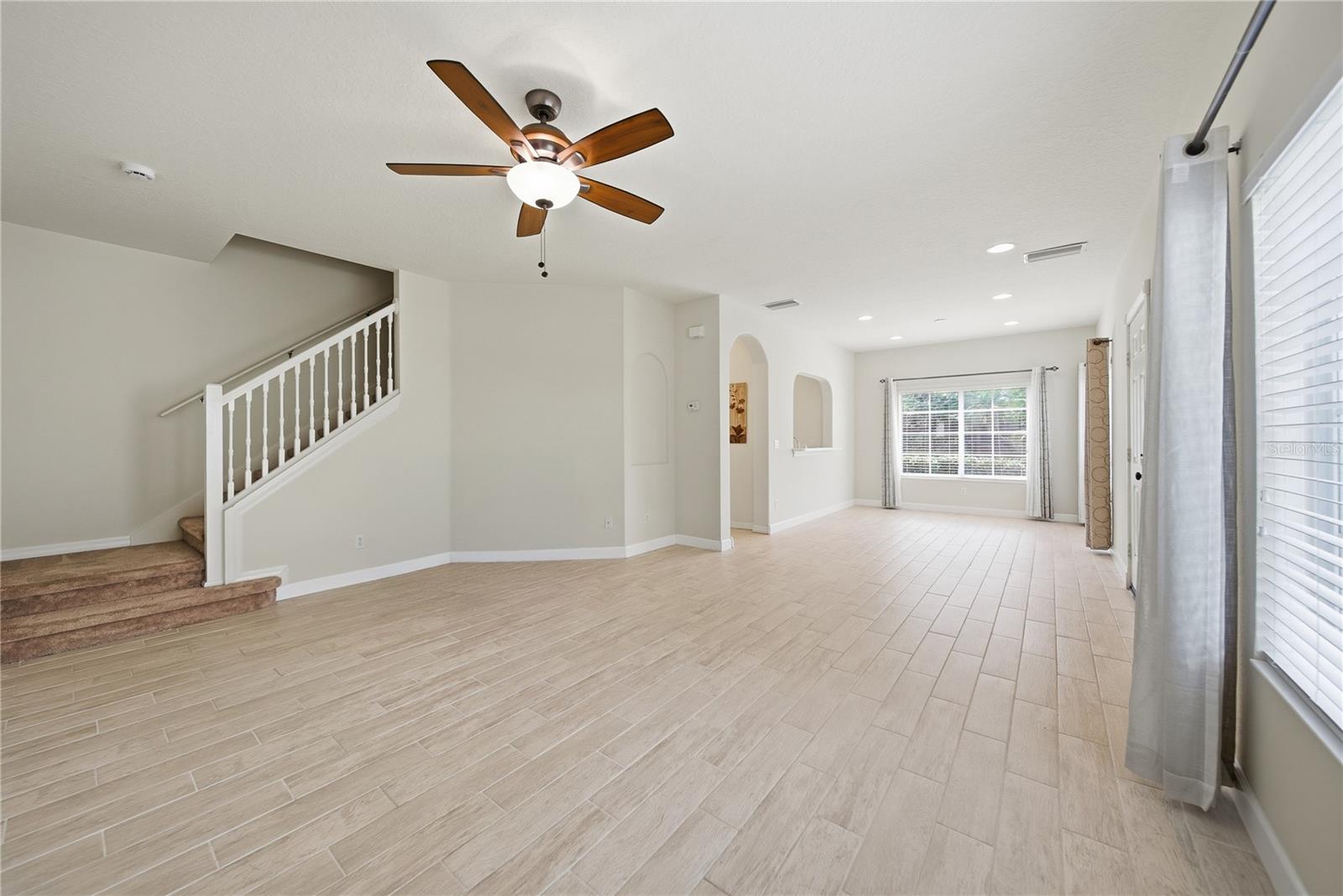 THE TWNHMS AT LIGHTHOUSE COVE IV - Residential