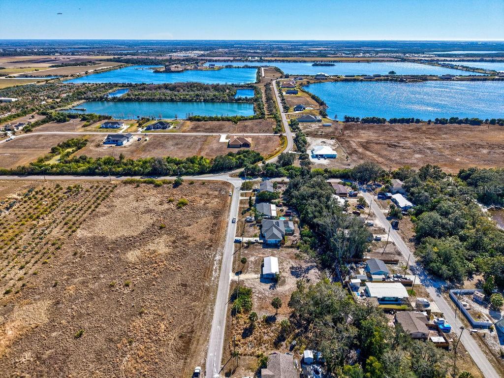 RIVER SHORE FARMS SUB - Land