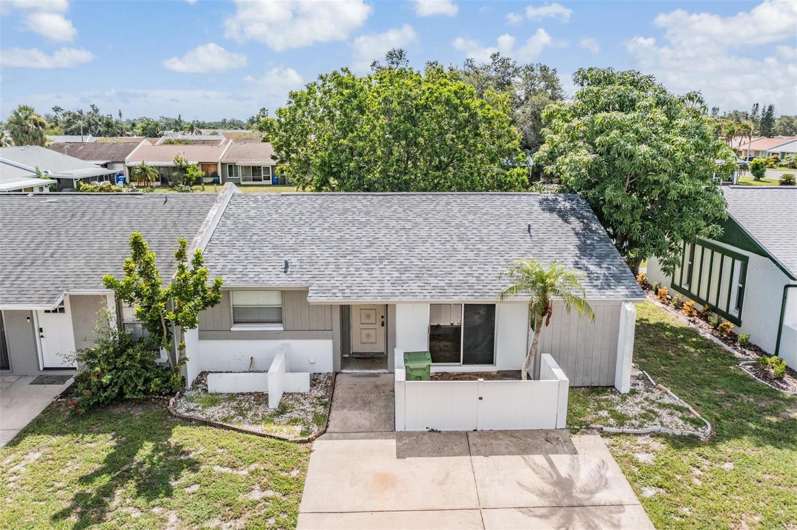 Charming 2-Bedroom Townhome in the Heart of Bradenton! Welcome to this well-maintained 2-bedroom, 2-bathroom townhouse nestled in a desirable Bradenton neighborhood! With 1,000 sq ft of comfortable living space, this home offers the perfect blend of functionality and charm. The kitchen comes equipped with appliances and ample counter space. Ideal for everyday cooking or entertaining. Step inside and enjoy a bright, open layout with well-proportioned rooms and easy-care finishes. Each bedroom provides cozy retreats with natural light and convenient access to full bathrooms. Whether you're a first-time buyer, downsizer, or investor, this townhome offers tremendous value and low-maintenance living. Located just minutes from the Bradenton Riverwalk, Old Main Street, and the Village of the Arts, you'll be immersed in a vibrant local culture full of outdoor recreation, art galleries, farmers markets, and delicious dining options. Plus, you’re a short drive away from the Gulf beaches of Anna Maria Island, making weekend getaways a breeze! Don’t miss your opportunity to own a slice of paradise in one of Florida’s most charming Gulf Coast communities. Schedule your private showing today!