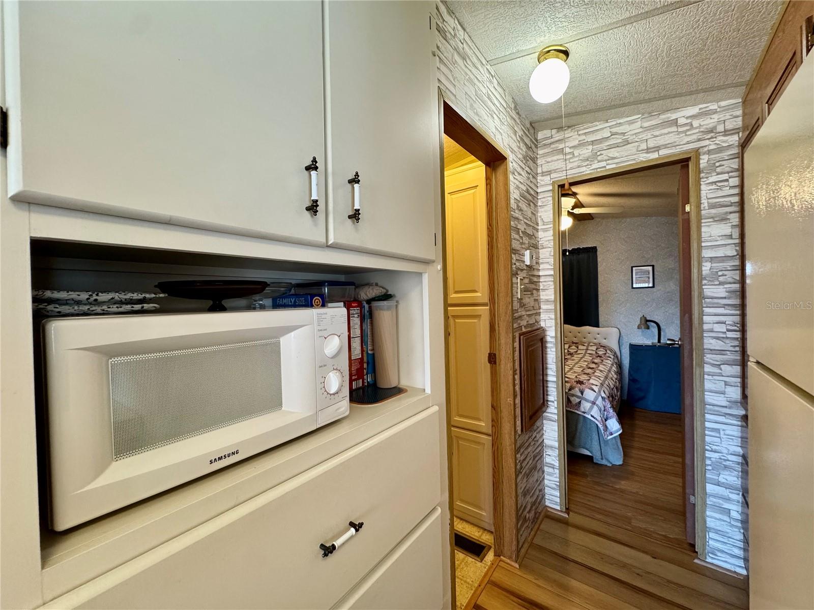 AMERICAN CONDOMINIUM PARKS - ZEPHYRHILLS - Residential