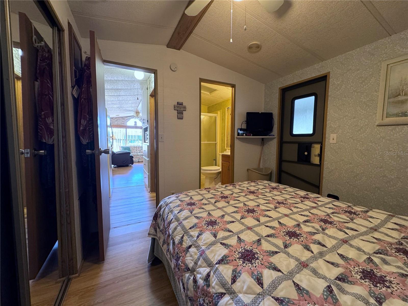 AMERICAN CONDOMINIUM PARKS - ZEPHYRHILLS - Residential