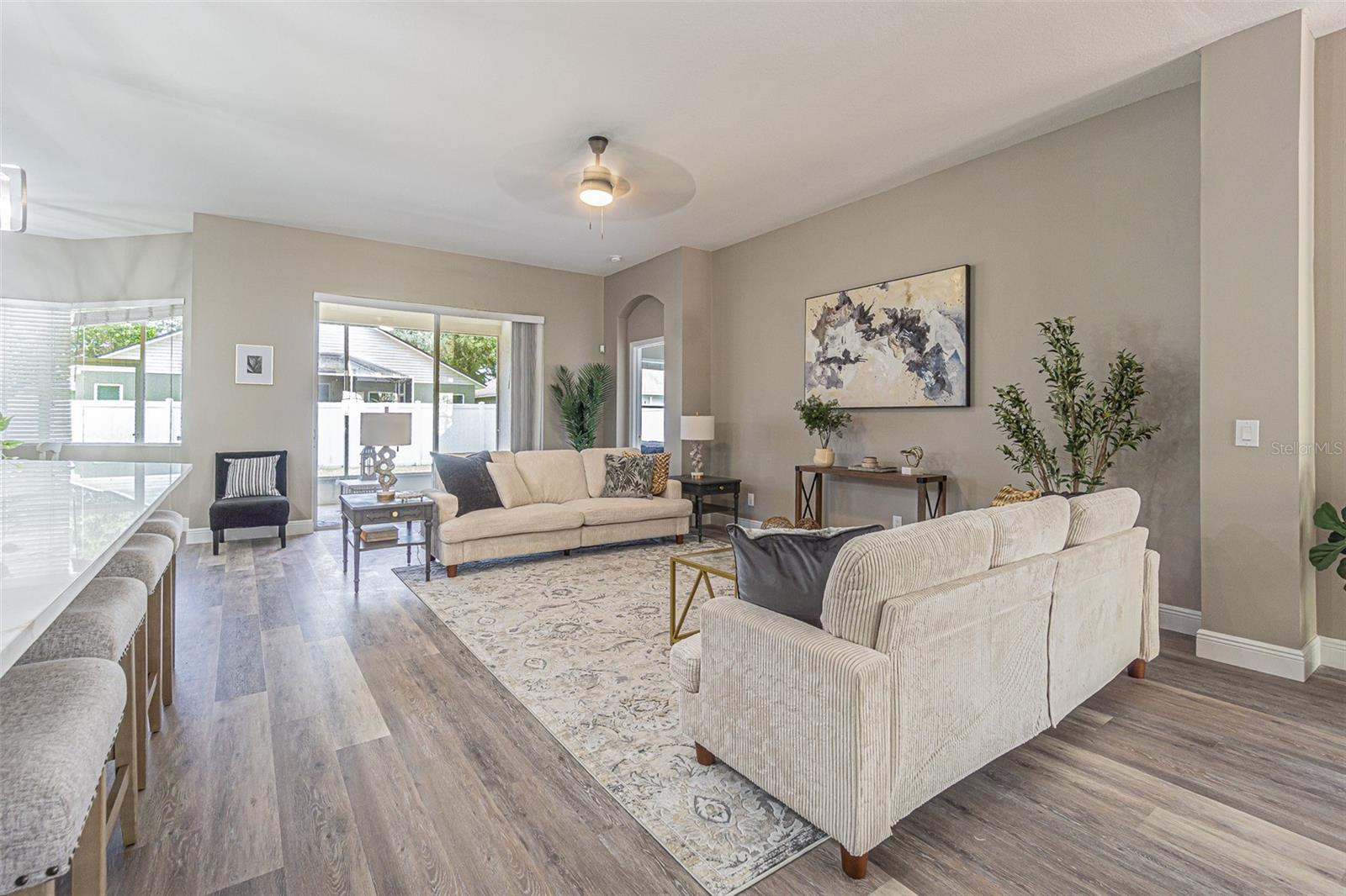 2957 HICKORY GROVE DRIVE
