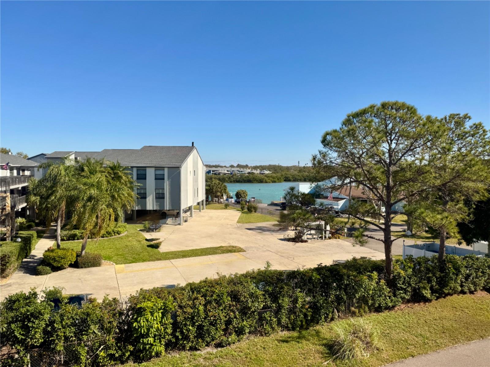 WINDWARD BAY CONDO - Residential