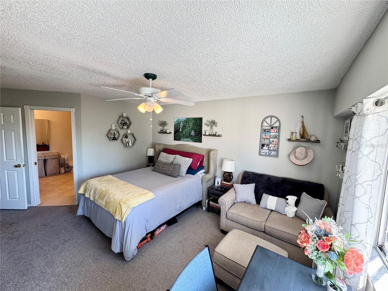 WINDWARD BAY CONDO - Residential