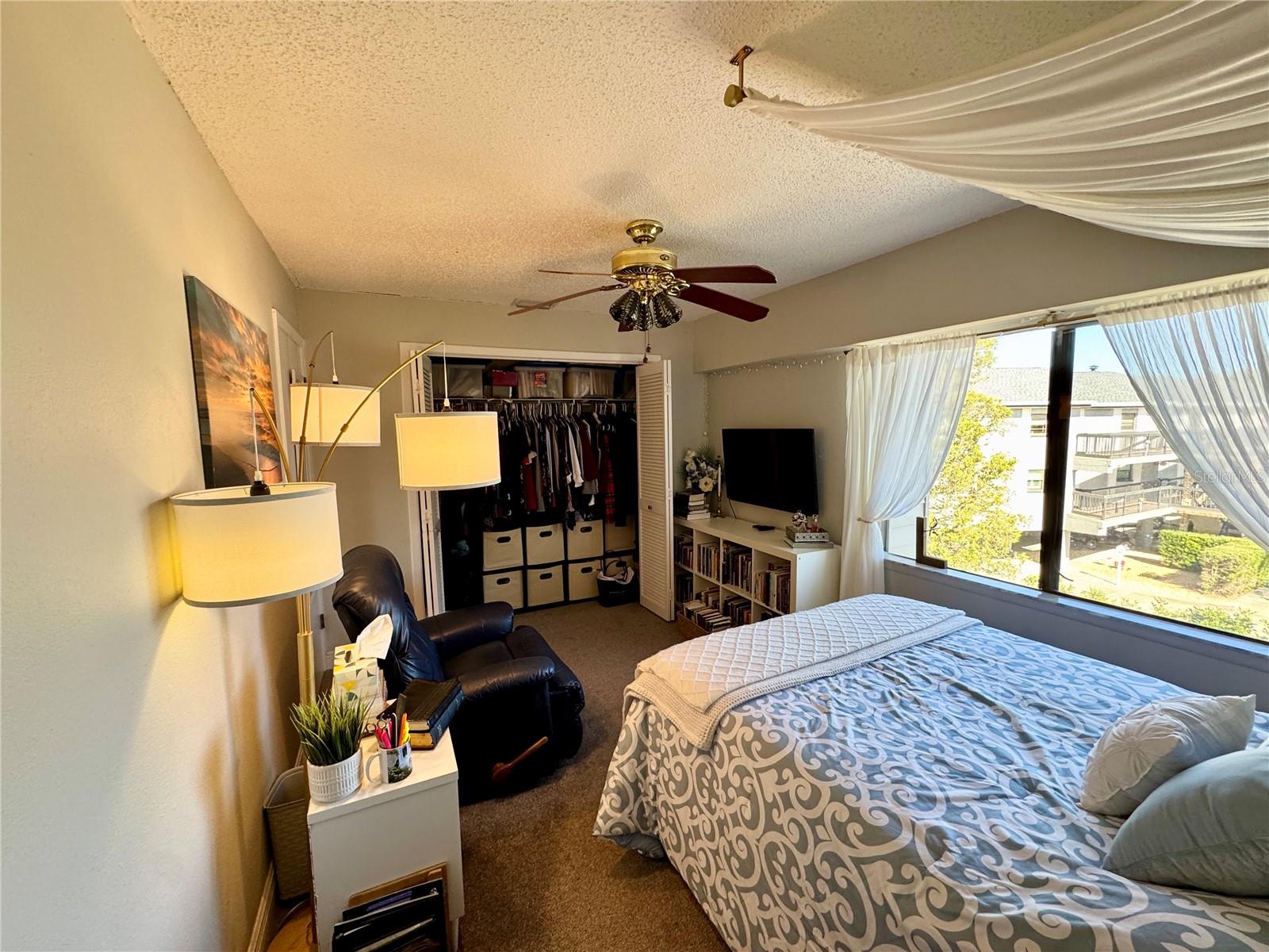 WINDWARD BAY CONDO - Residential