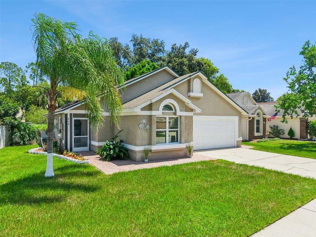 Photo of 848 Heather Glen Circle, Lake Mary, FL 32746 (MLS # G5115177)