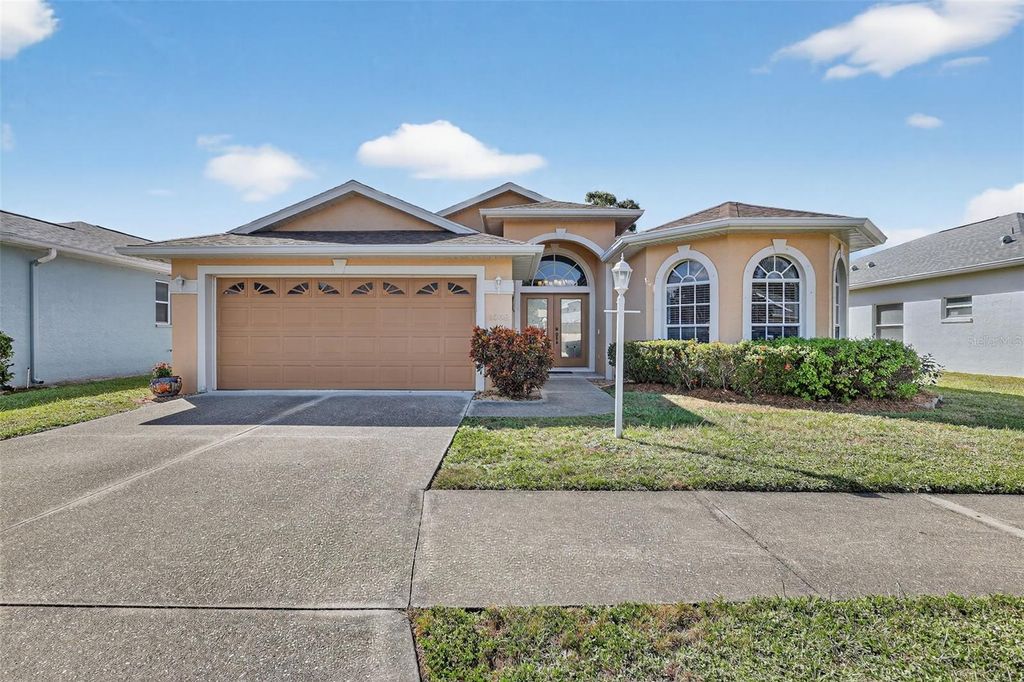 Photo of 1058 Whitegate Court, Sarasota, FL 34232 (MLS # A4668676)