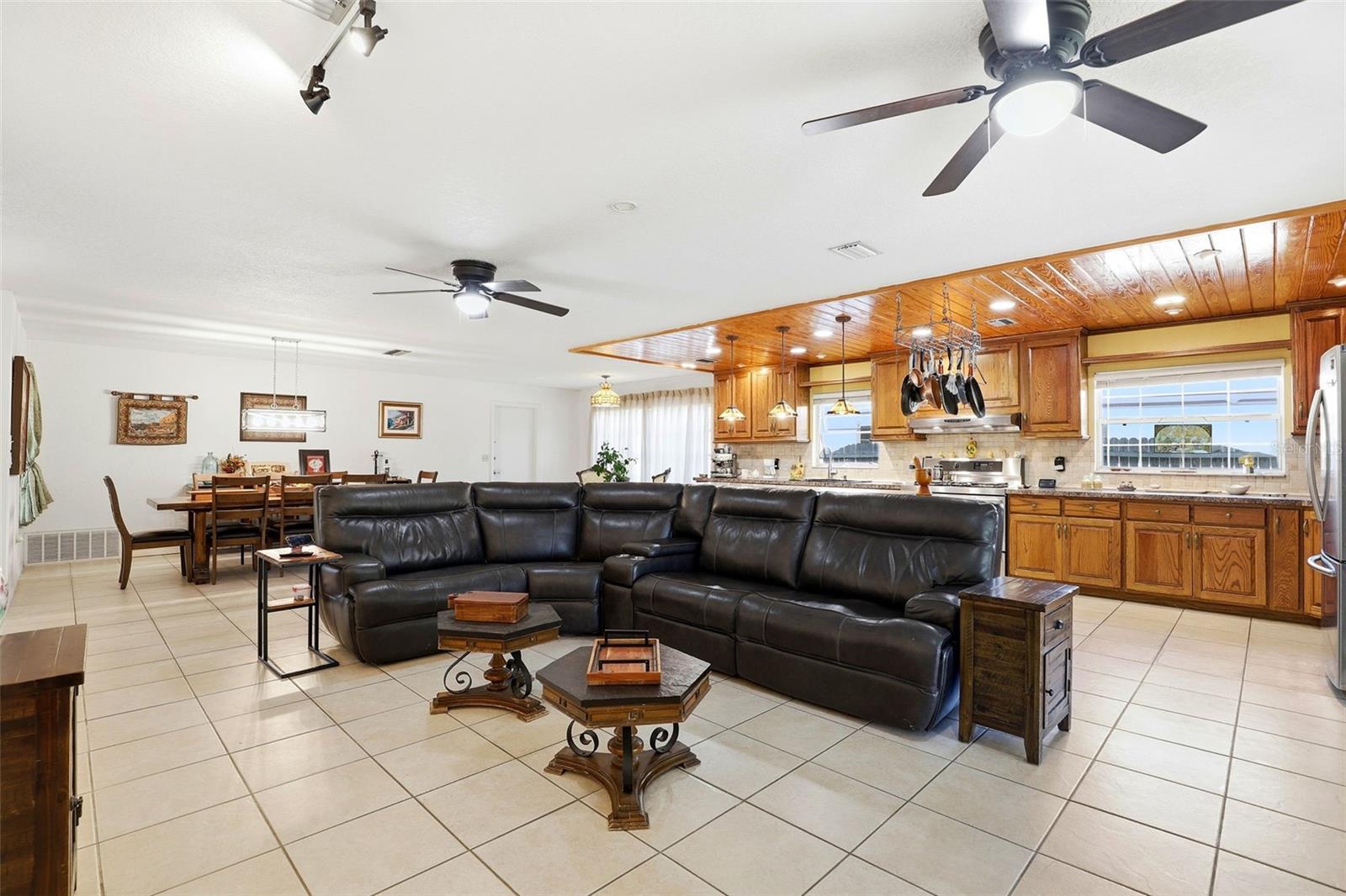 FOREST BROOK 3RD SEC - Residential