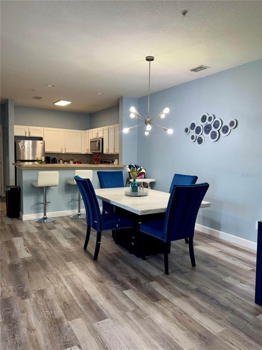 VILLAS AT SECRET LAKE CONDO - Residential