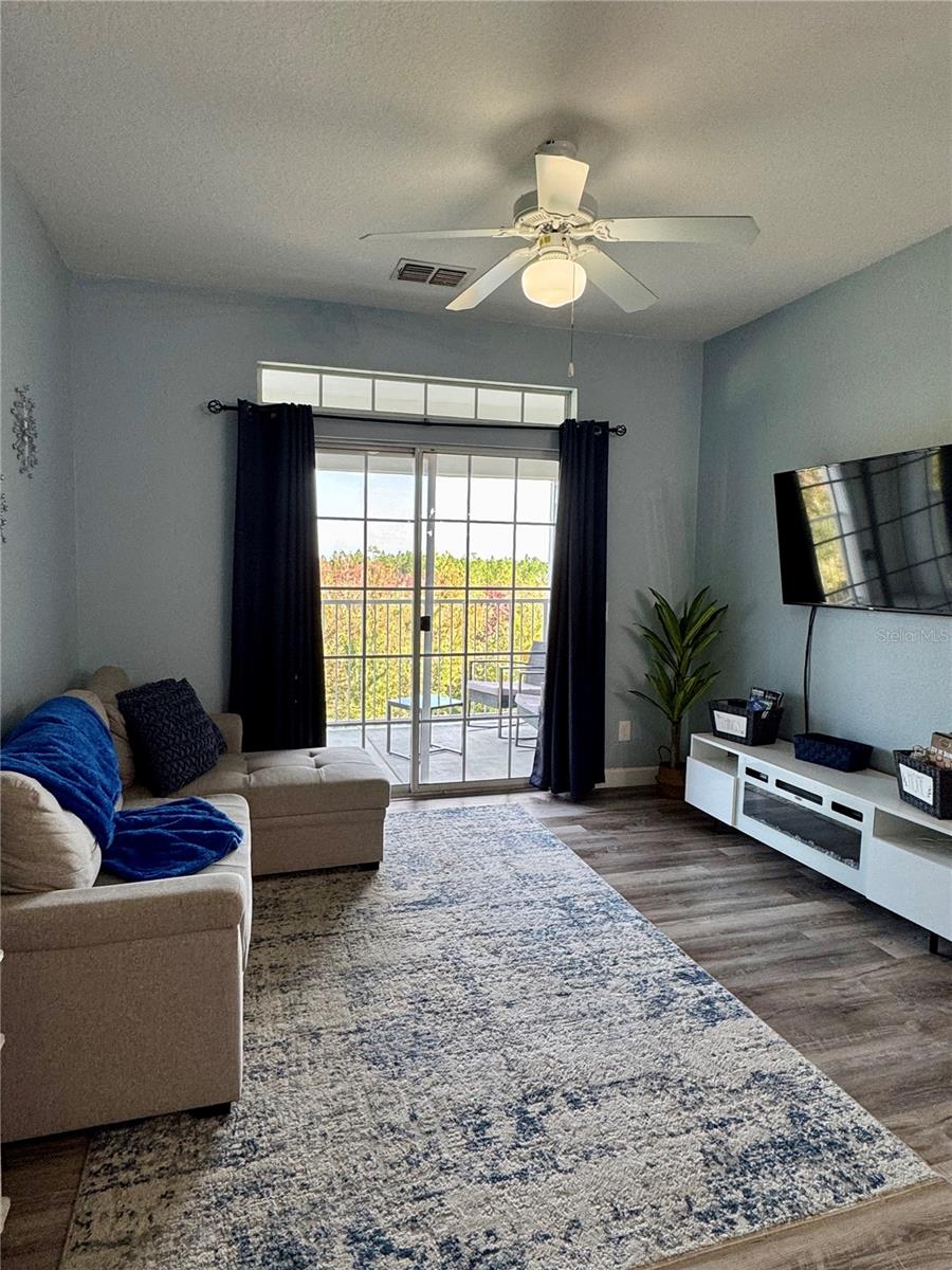 VILLAS AT SECRET LAKE CONDO - Residential