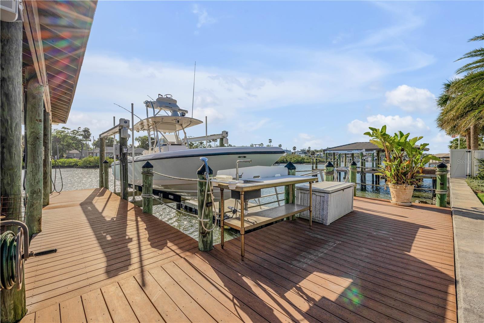 YACHT CLUB ISLAND ESTATES - Residential