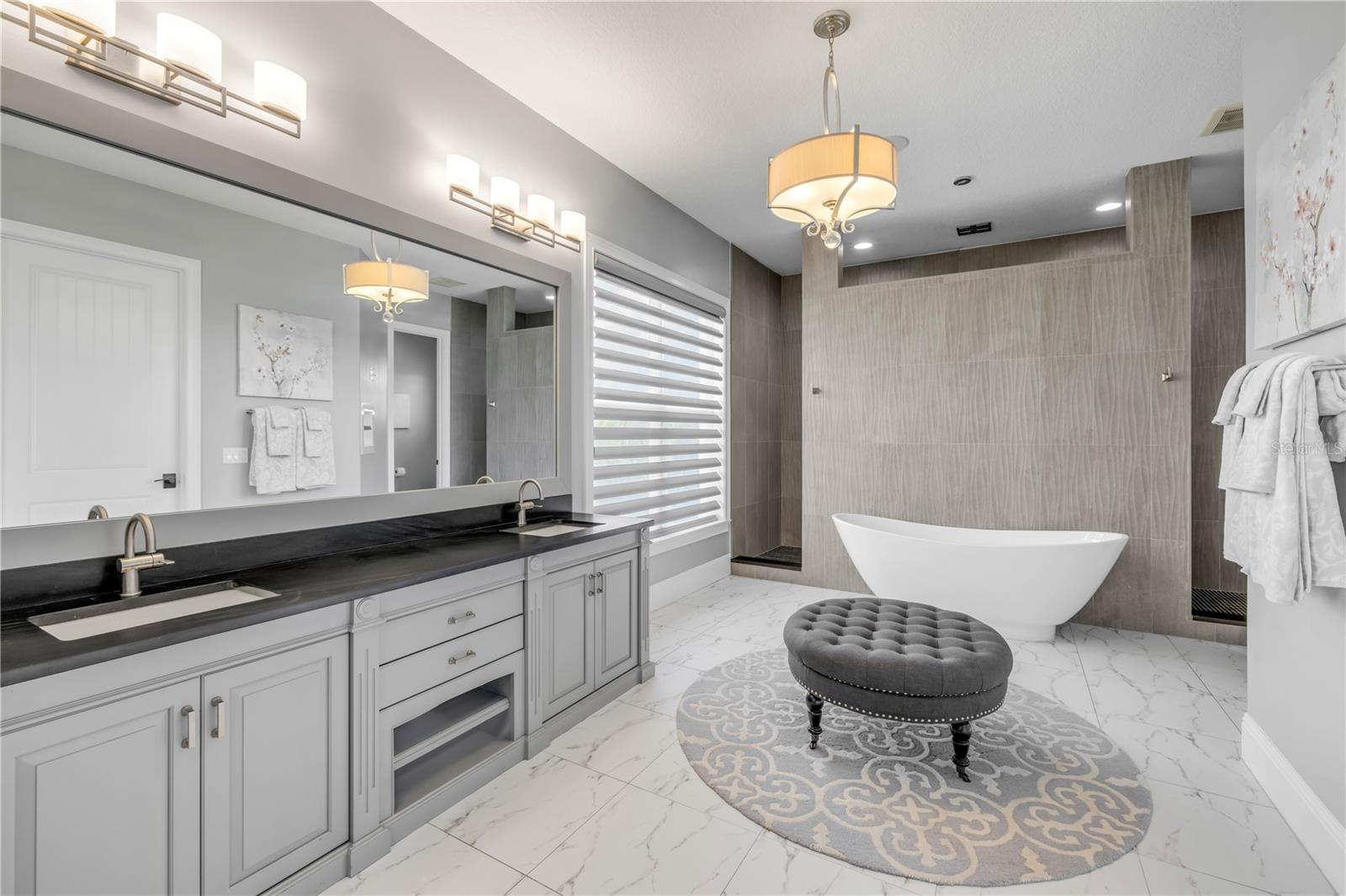 YACHT CLUB ISLAND ESTATES - Residential