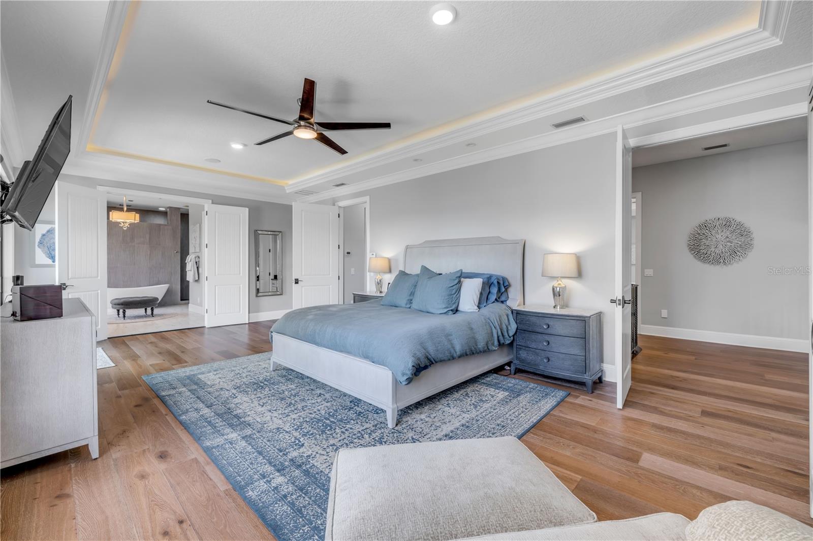 YACHT CLUB ISLAND ESTATES - Residential
