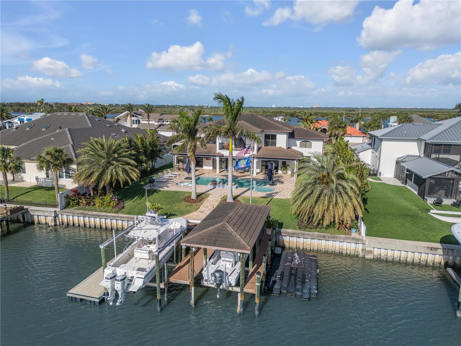 YACHT CLUB ISLAND ESTATES - Residential
