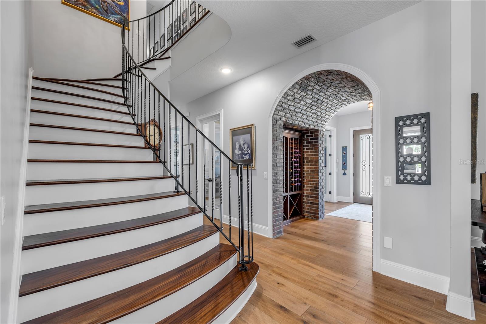 YACHT CLUB ISLAND ESTATES - Residential