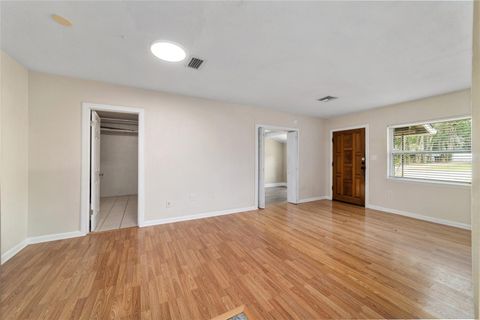 Tiny photo for 2936 SE 13th Street, Ocala, FL 34471 (MLS # OM724516)