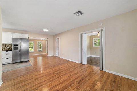 Tiny photo for 2936 SE 13th Street, Ocala, FL 34471 (MLS # OM724516)