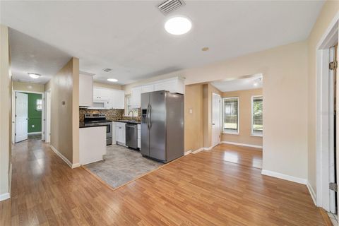 Tiny photo for 2936 SE 13th Street, Ocala, FL 34471 (MLS # OM724516)
