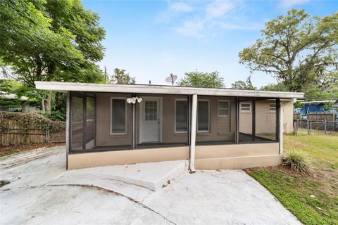 Tiny photo for 2936 SE 13th Street, Ocala, FL 34471 (MLS # OM724516)