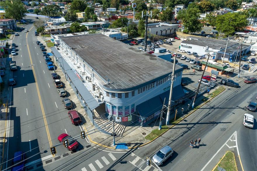 Attention real estate market investors! A unique opportunity is presented to invest in the commercial heart of the charming Town of San Germán. This shopping center, strategically located in a central location and connected to the main access roads, offers incomparable growth and profitability potential. Why is this investment exceptional? 1. Privileged location: Located in the bustling epicenter of the town, guaranteeing a constant flow of pedestrian and vehicular traffic. 2. Direct connections: Quick and convenient access to major highways and arterial roads, facilitating the arrival of customers from across the region. 3. Diversity of services: This shopping center houses a wide range of commercial establishments and services, ensuring an attractive for the local community and visitors. Don't miss this excellent investment opportunity! Contact us today to obtain more information and secure your participation in this exciting real estate project in San Germán.