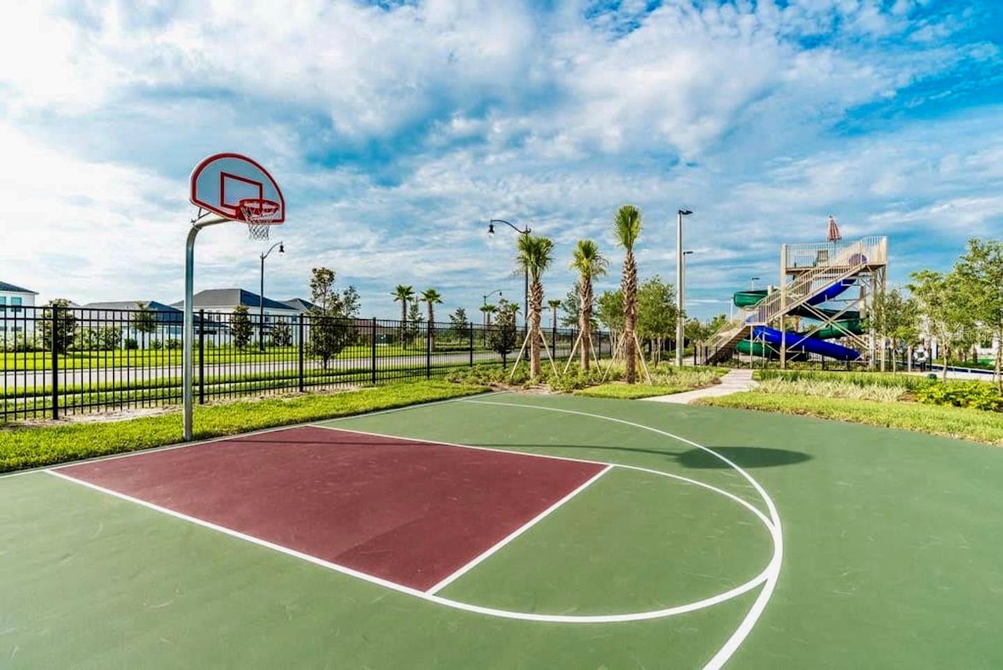 STOREY LAKE PH 3 - Residential