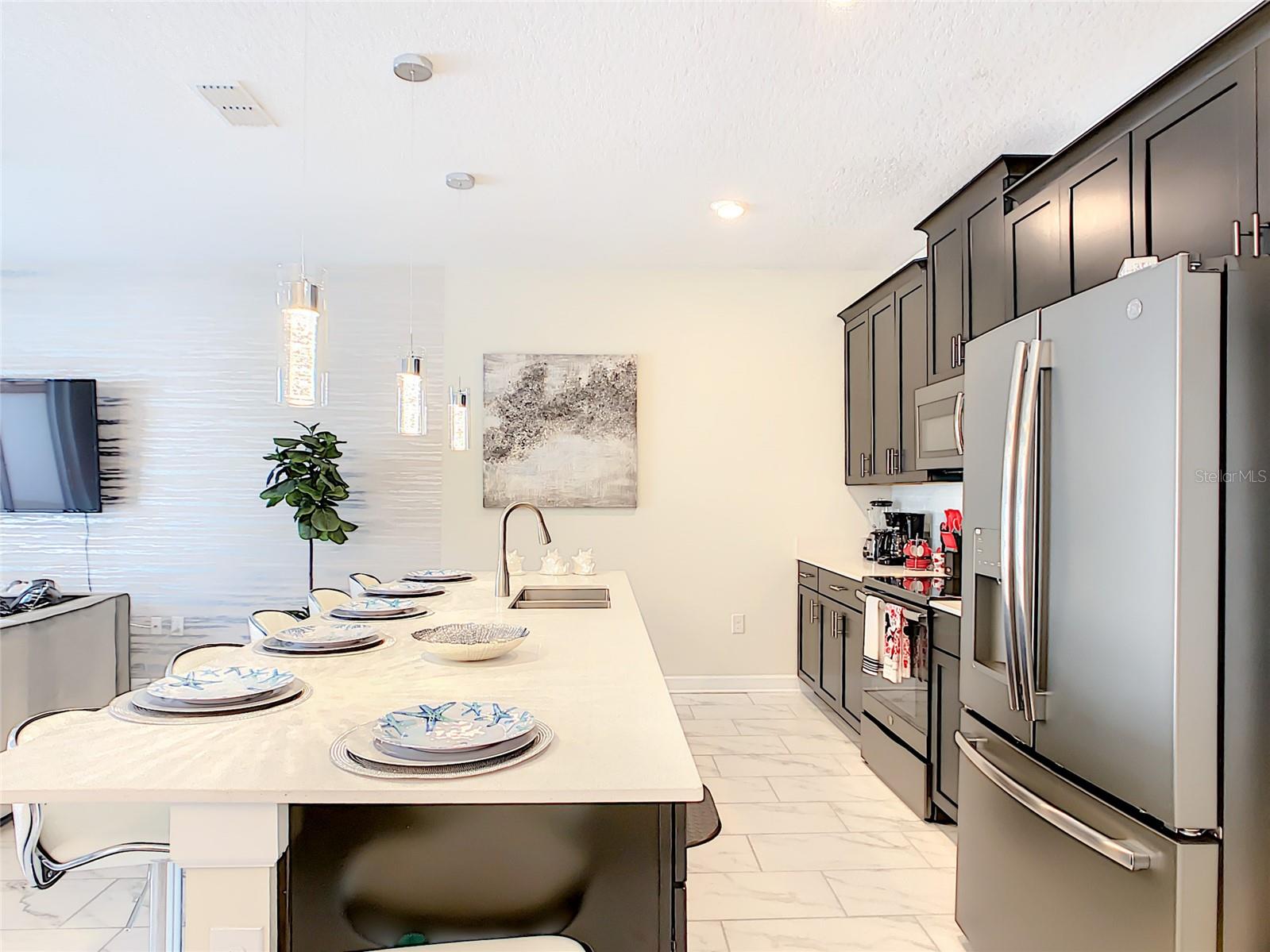 STOREY LAKE PH 3 - Residential