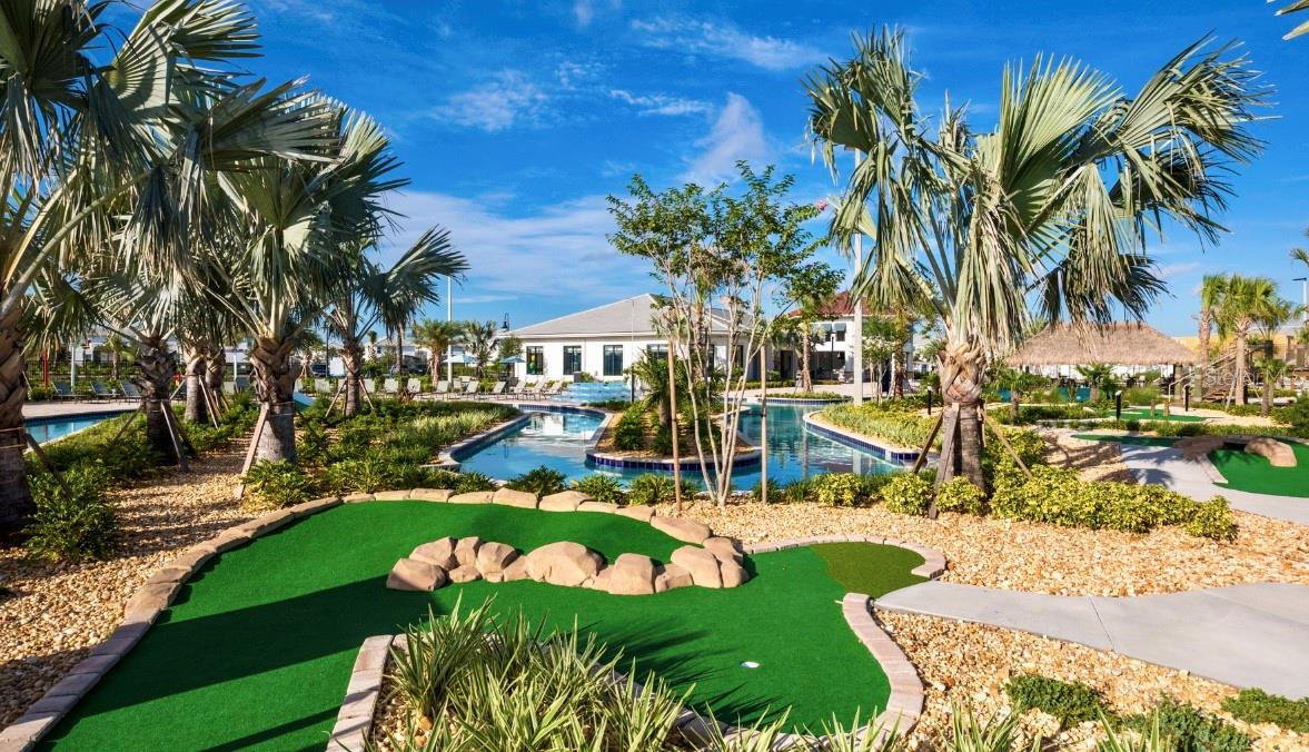 STOREY LAKE PH 3 - Residential