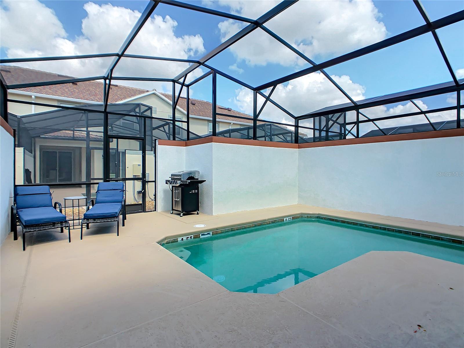 STOREY LAKE PH 3 - Residential