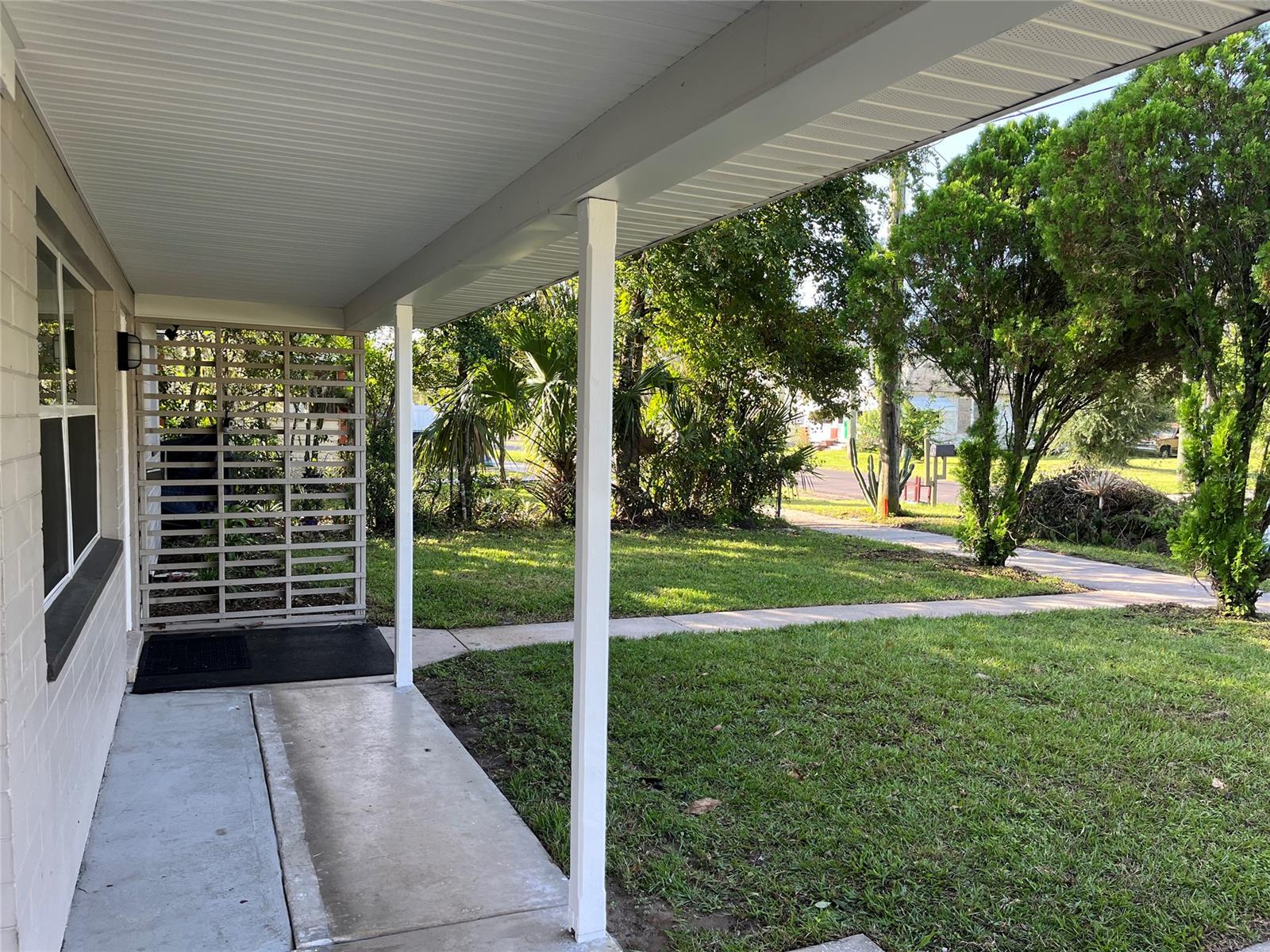 Osteen Lt B Blk 04 Billville New Smyrna - Residential Lease