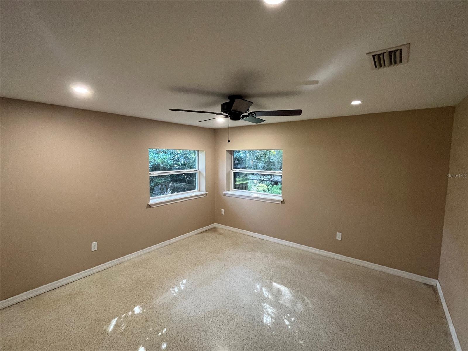 Osteen Lt B Blk 04 Billville New Smyrna - Residential Lease