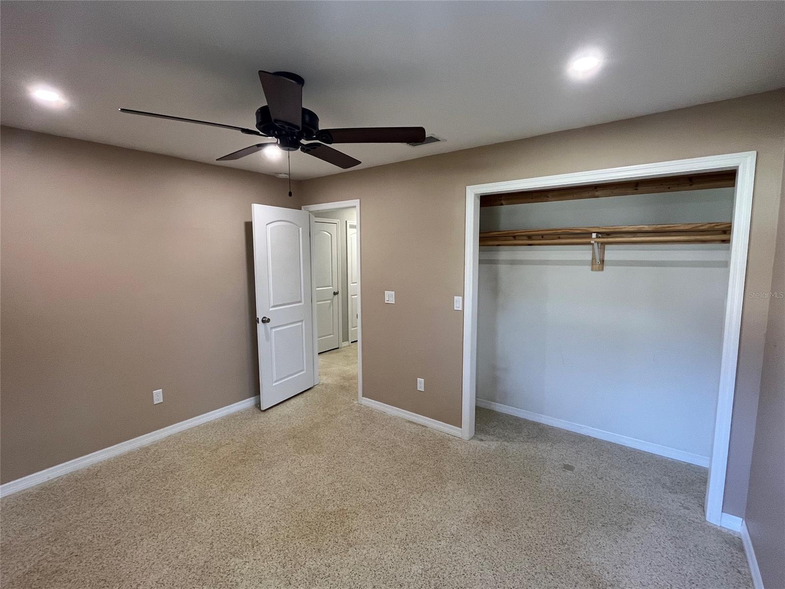 Osteen Lt B Blk 04 Billville New Smyrna - Residential Lease