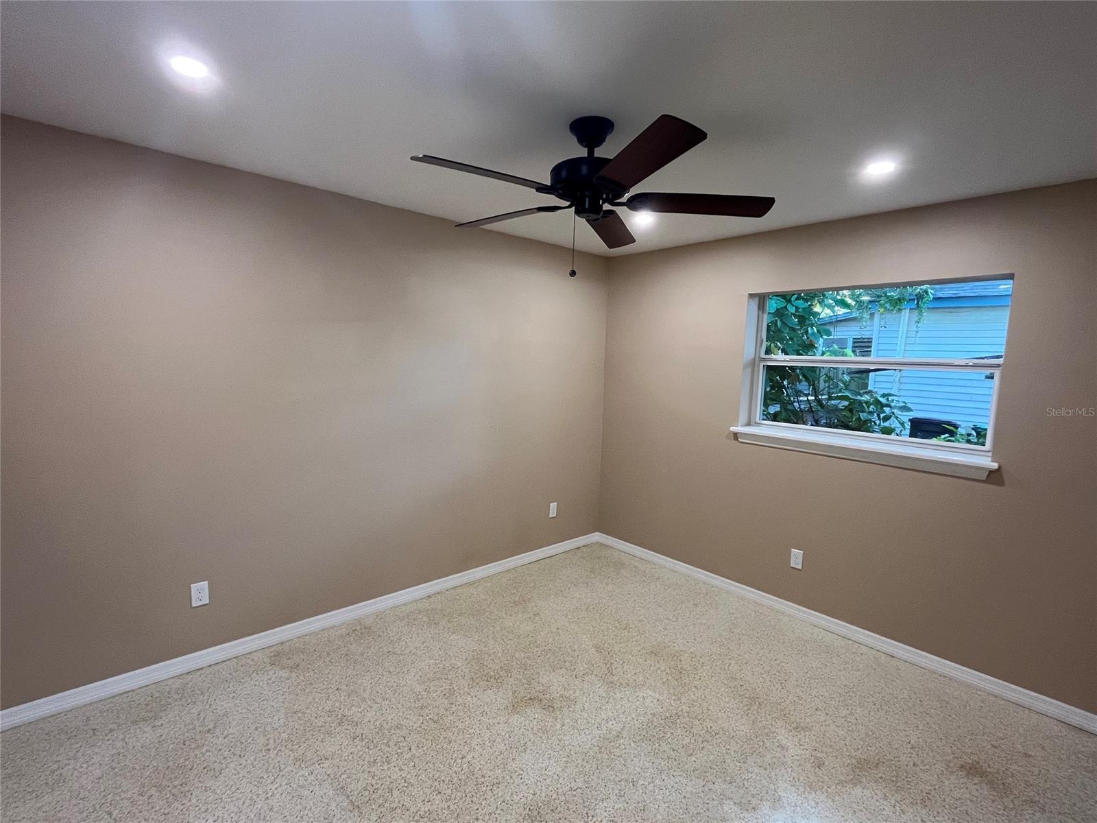 Osteen Lt B Blk 04 Billville New Smyrna - Residential Lease