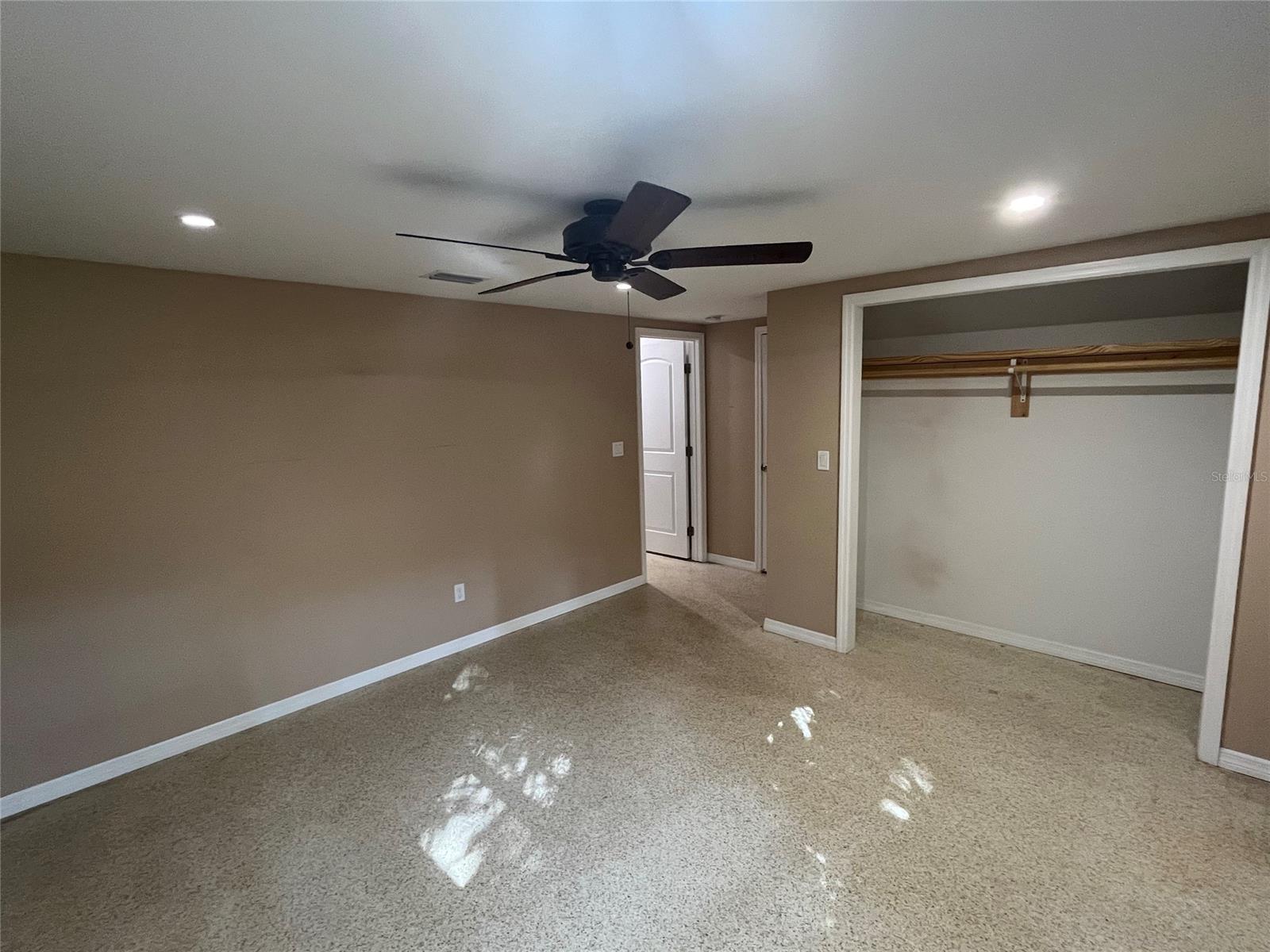 Osteen Lt B Blk 04 Billville New Smyrna - Residential Lease