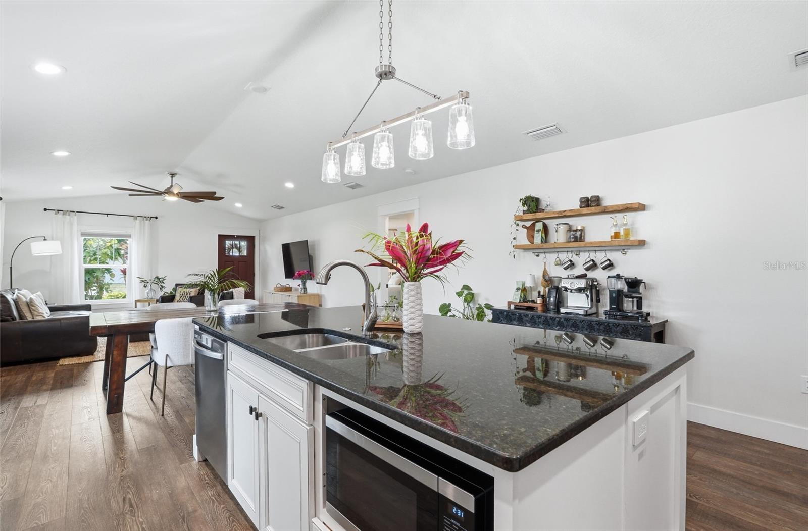PALMETTO - Residential