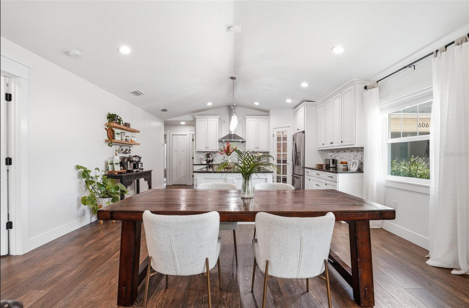 PALMETTO - Residential