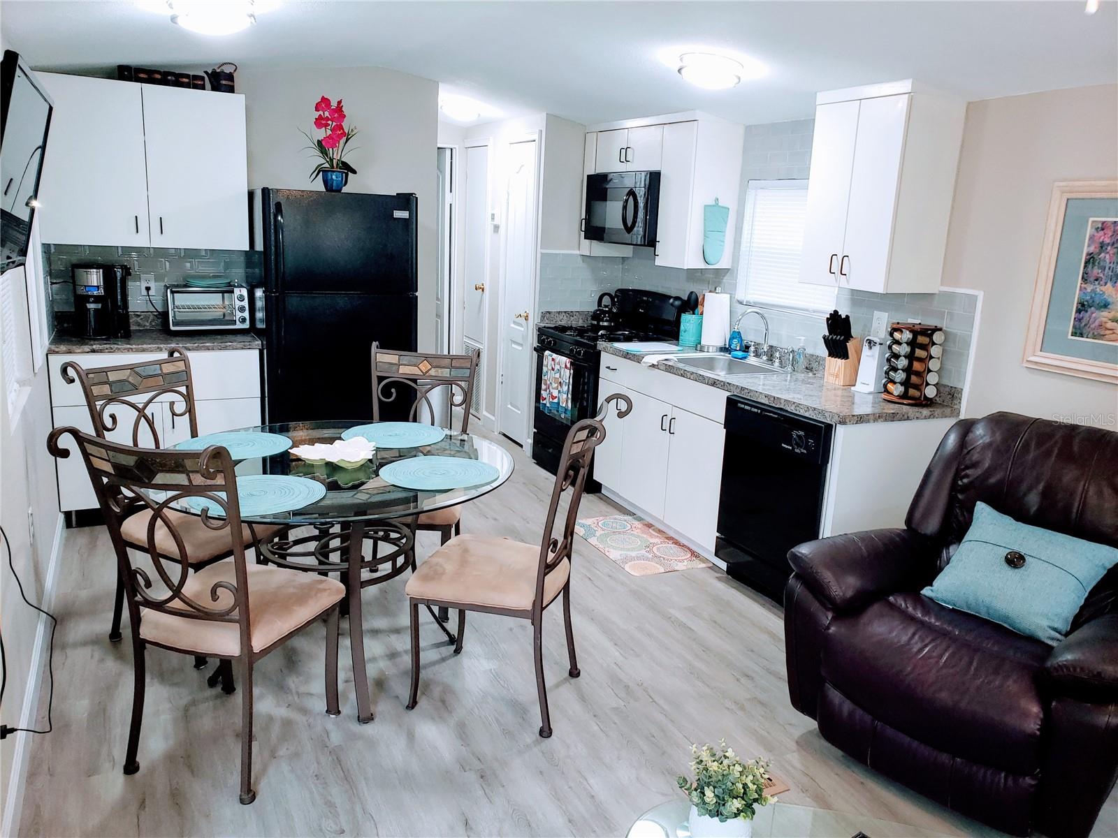 YOGI BEARS JELLYSTONE PARK CONDO - Residential