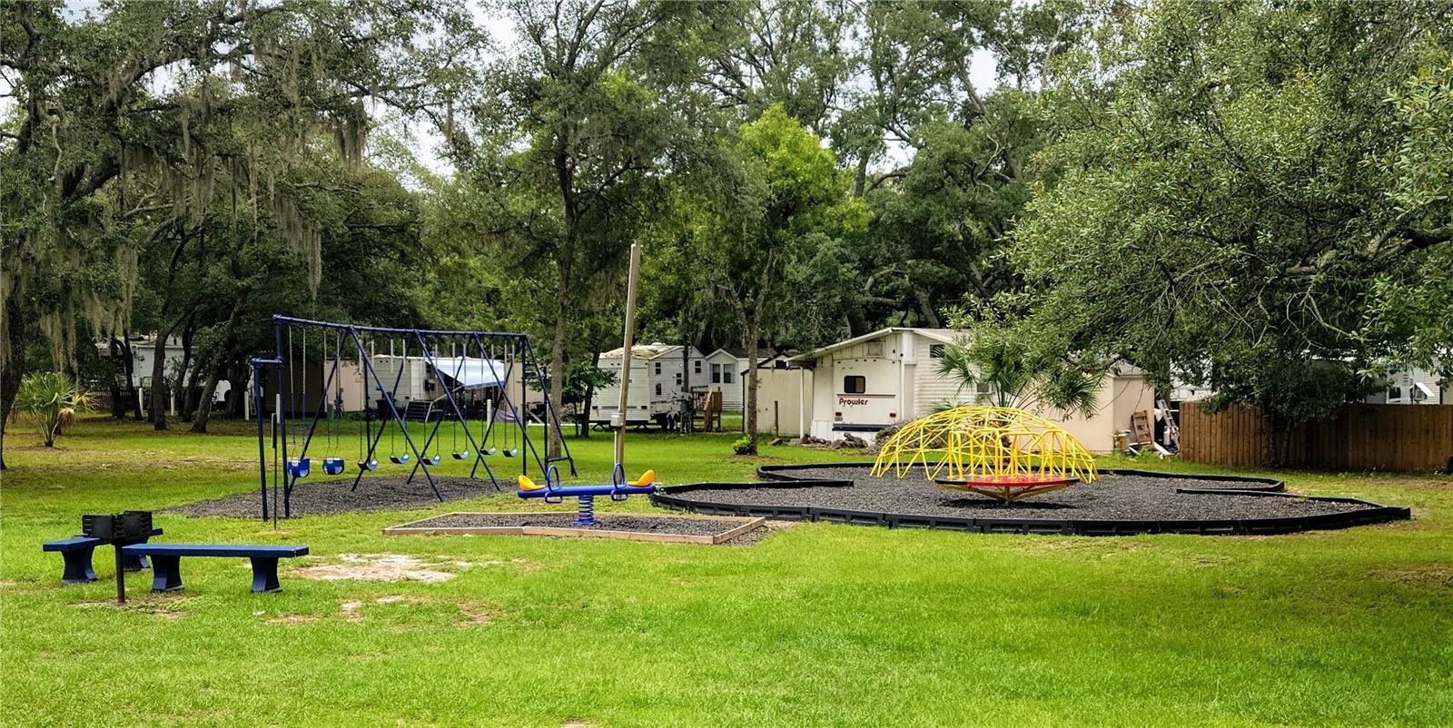 YOGI BEARS JELLYSTONE PARK CONDO - Residential