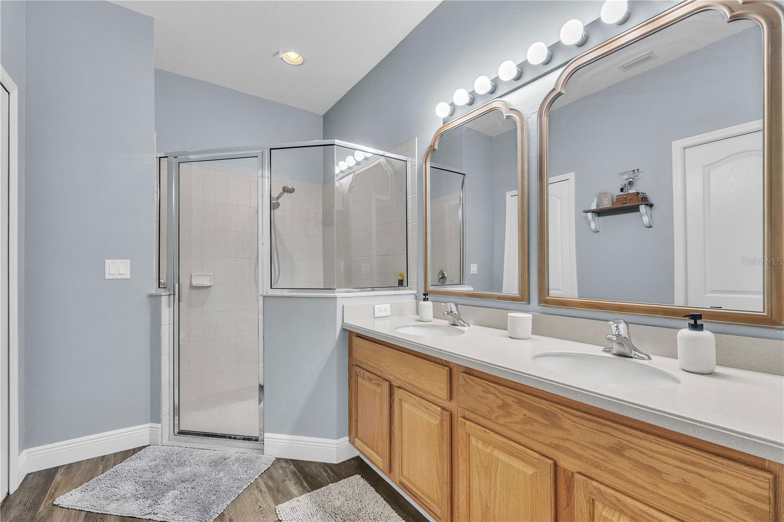 BAHIA LAKES PH 02 - Residential