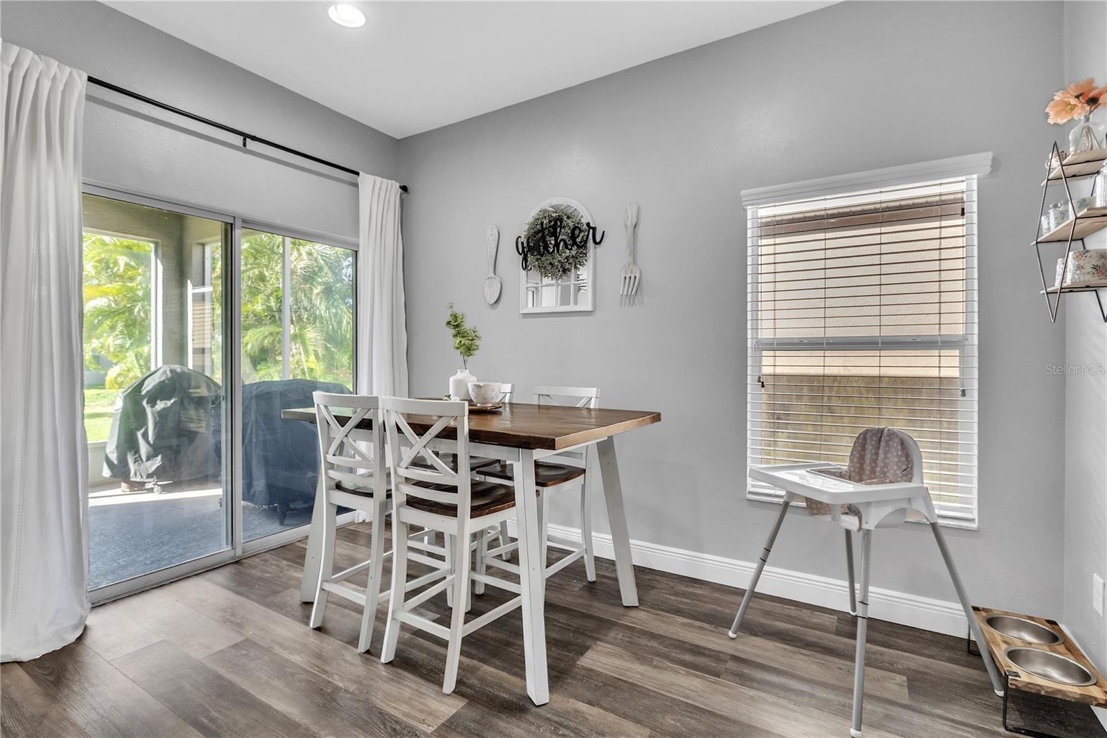 BAHIA LAKES PH 02 - Residential