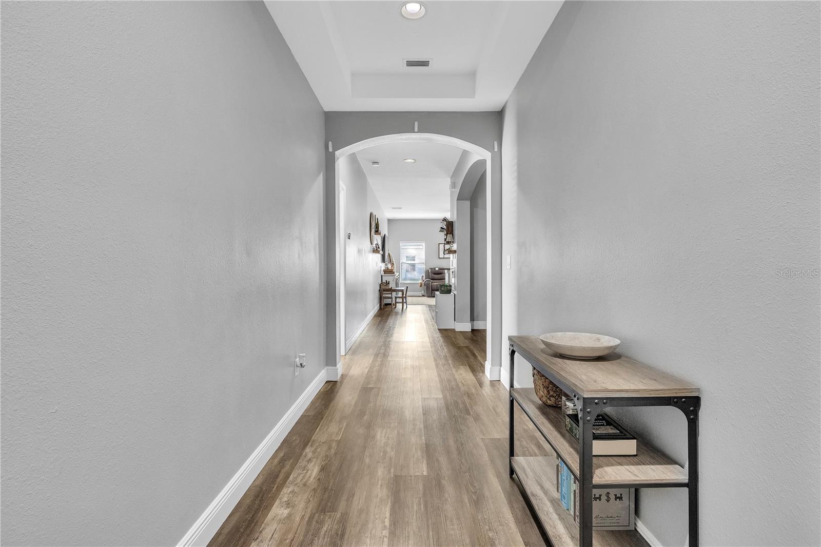 BAHIA LAKES PH 02 - Residential