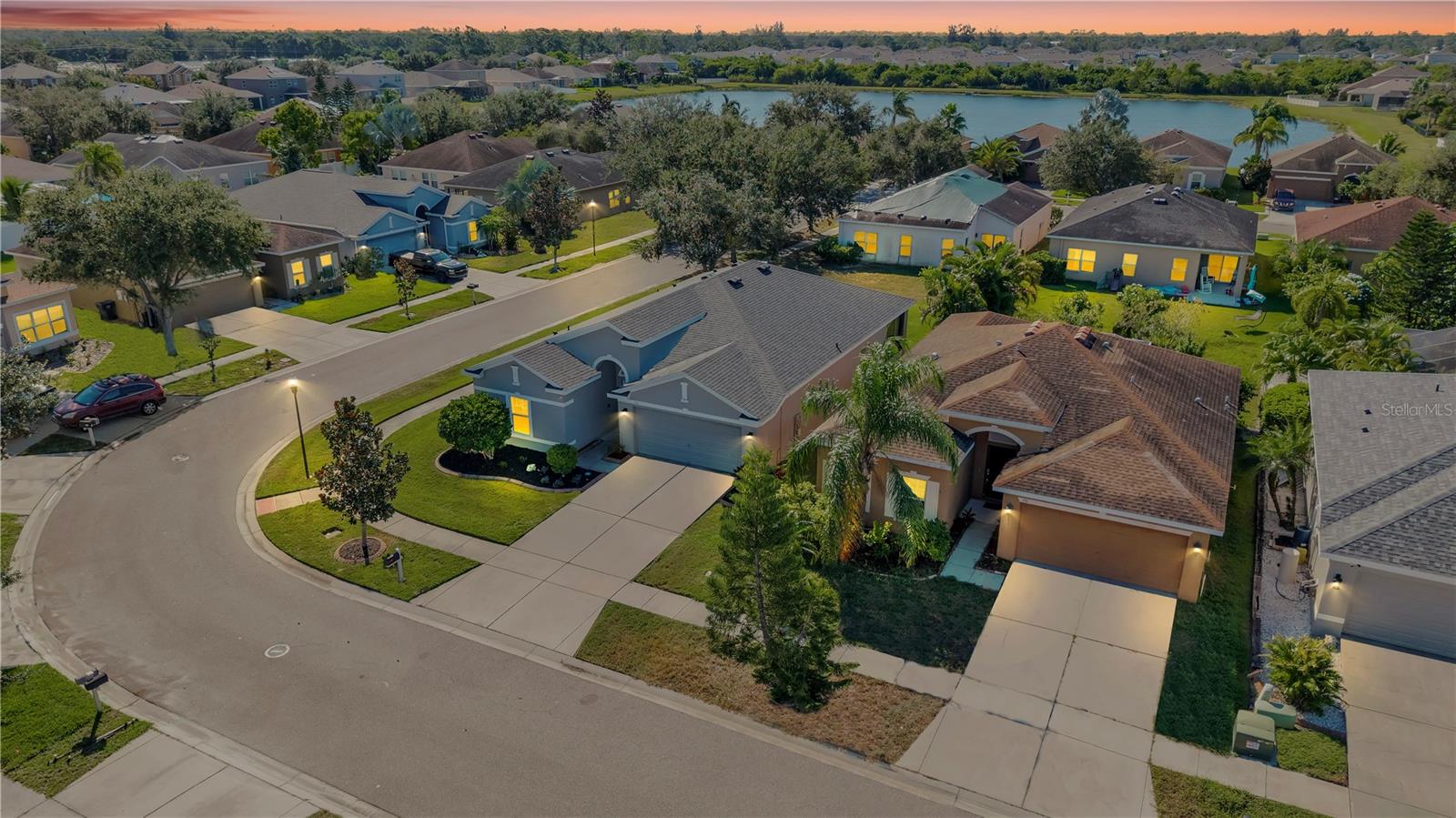 BAHIA LAKES PH 02 - Residential