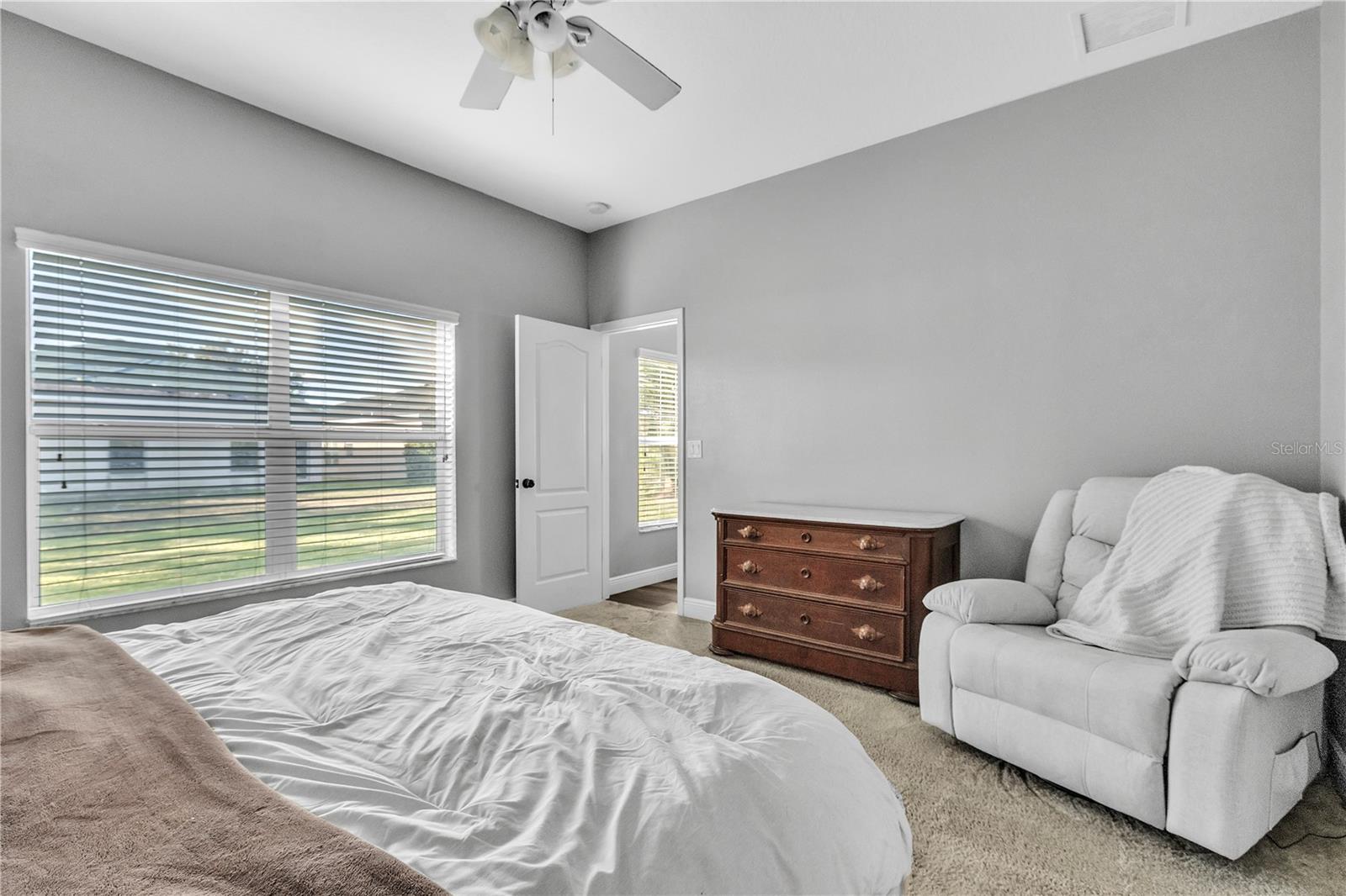 BAHIA LAKES PH 02 - Residential