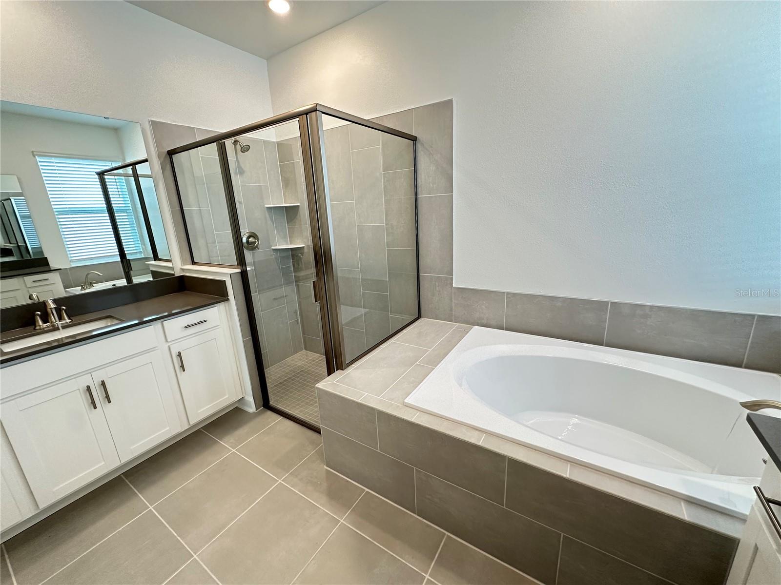 BRIDGEWALK PH 1B 2A & 2B - Residential Lease