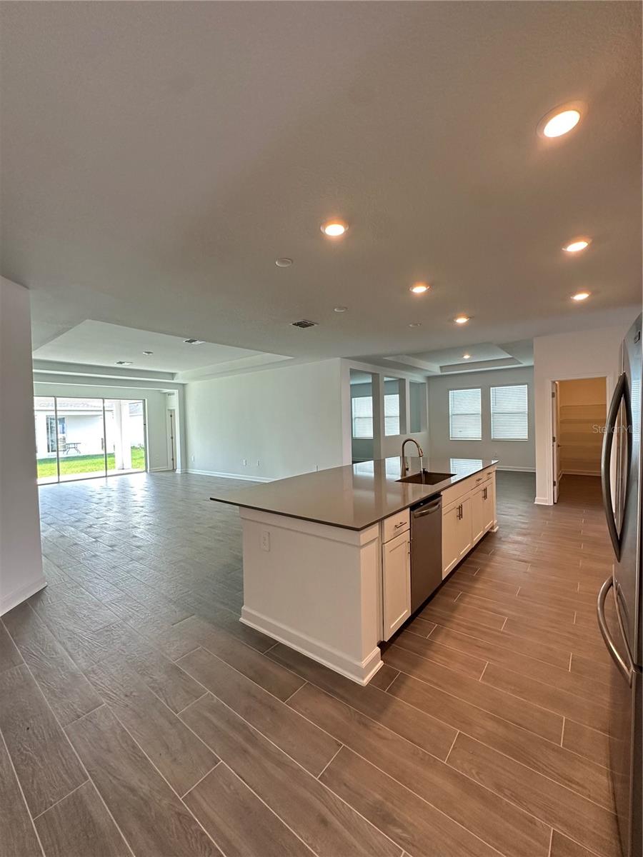 BRIDGEWALK PH 1B 2A & 2B - Residential Lease