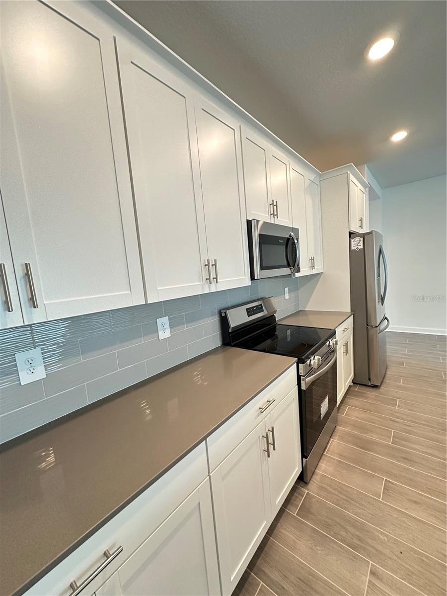 BRIDGEWALK PH 1B 2A & 2B - Residential Lease