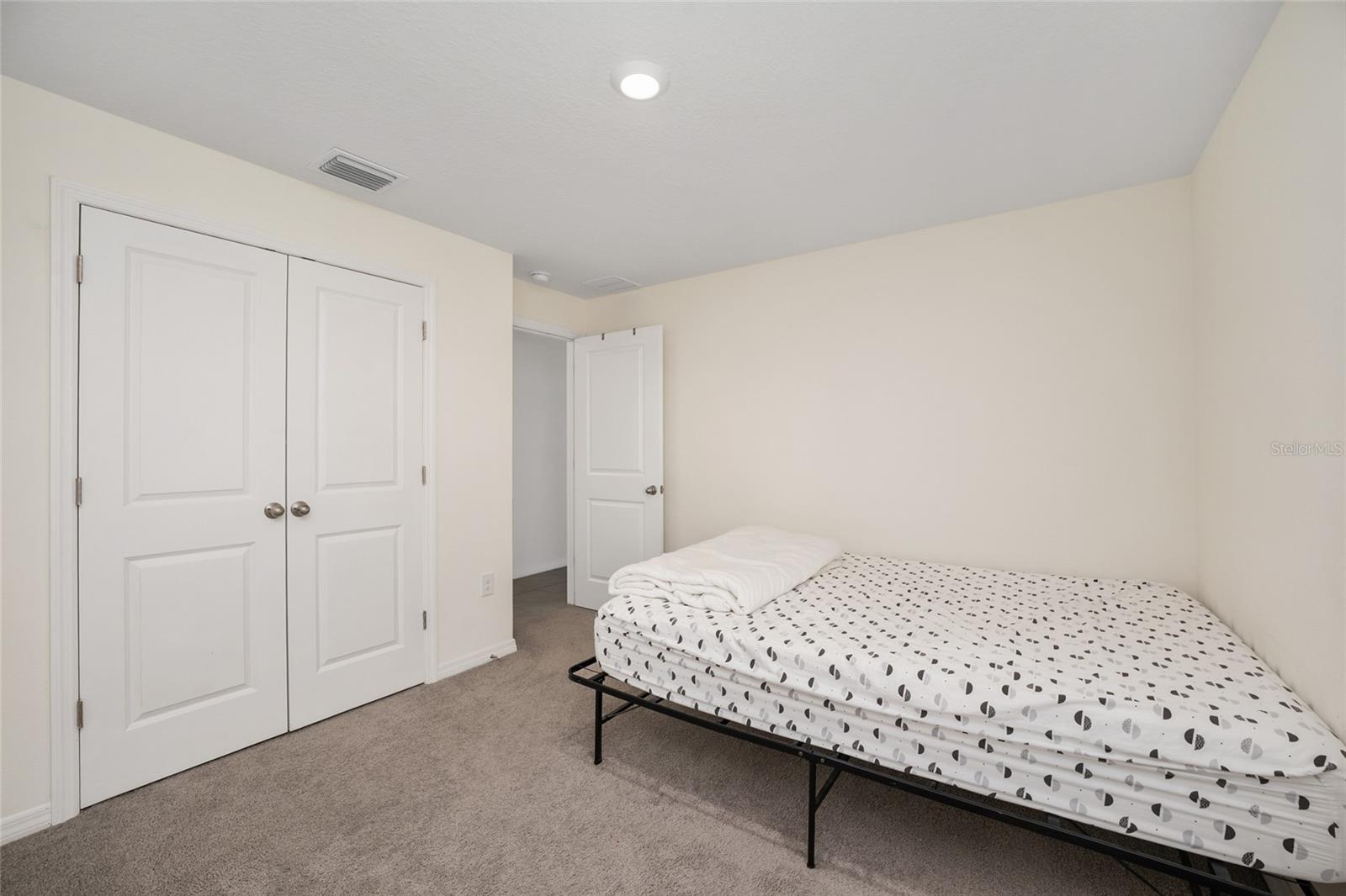 RIDGE AT HEATH BROOK PHASE 1 - Residential