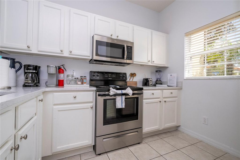 Photo of 1120 Las Fuentes Drive, Kissimmee, FL 34746 (MLS # O6399988)