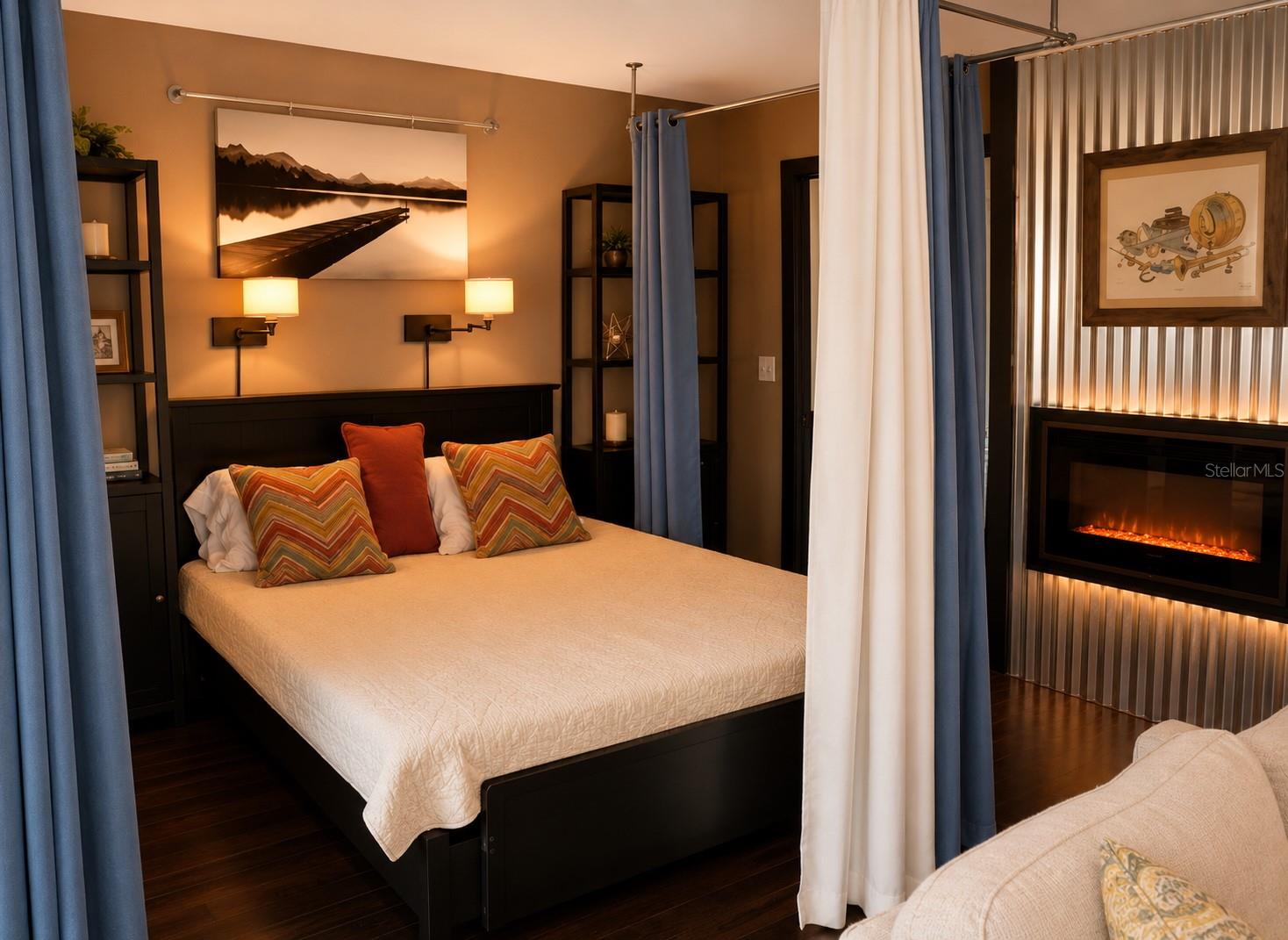 HARBOUR TOWNE CONDO - Residential