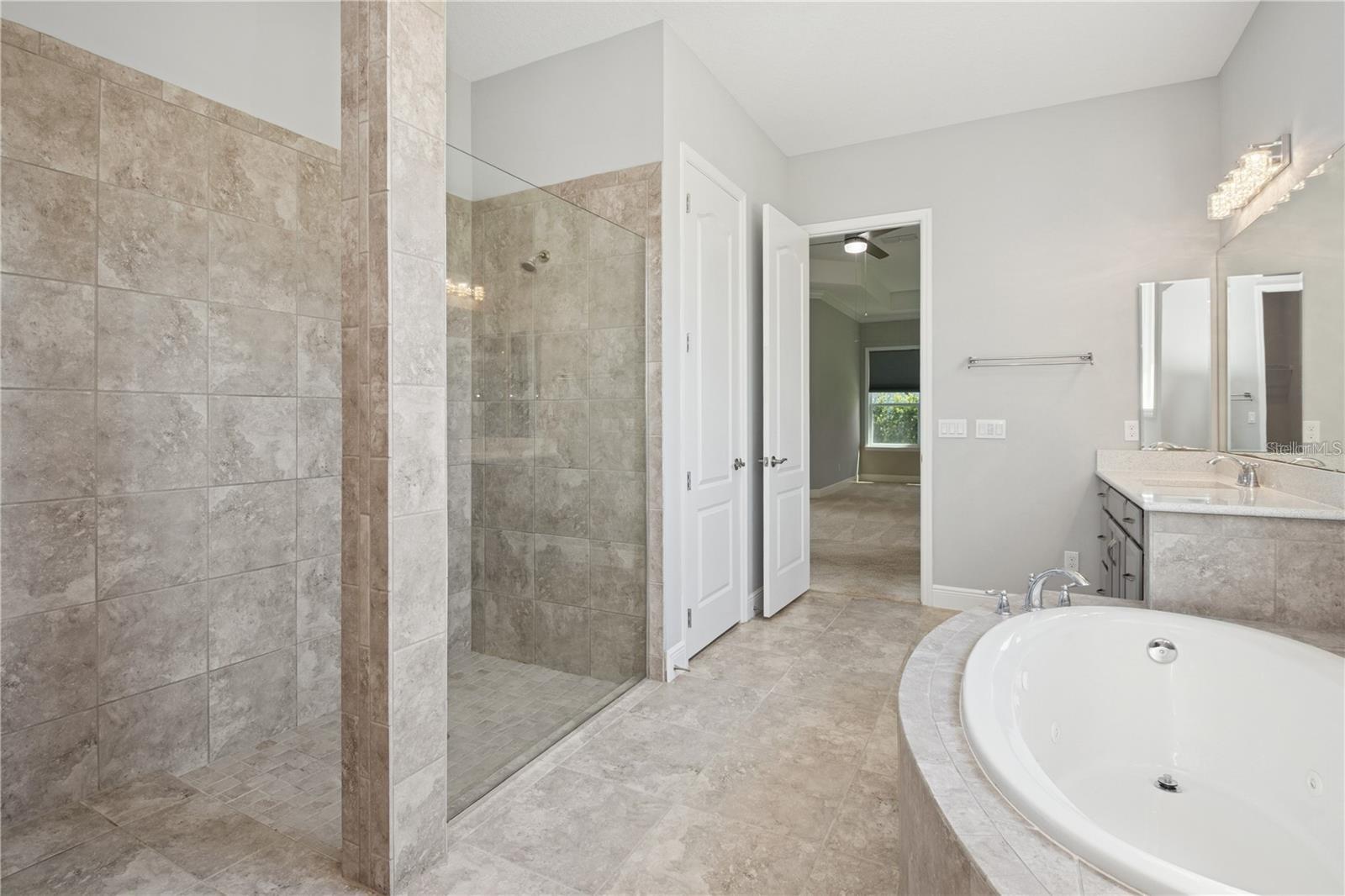 WEST LAKE HANCOCK ESTATES - Residential Lease